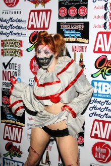 avn_halloween_033