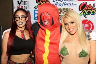 avn_halloween_118