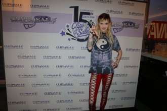 aee18_clips4sale_039