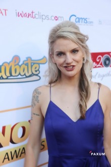 cammunity19_redcarp_389