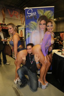 exxxoticanj2016_day2_409