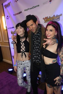 Exxxotica_nj2016_inked_awards_375