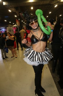 exxotica_nj2017_day1_001_096