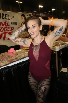 exxotica_nj2017_day1_001_220