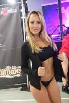 exxotica_nj2017_day2_090