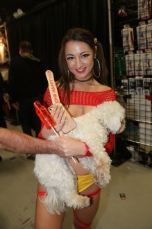 exxotica_nj2017_porngame_080              