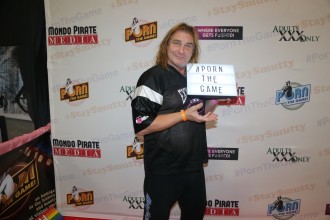 exxotica_nj2017_porngame_092              