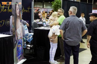 exxxxotica_chicago_2022_c_031 