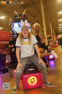 exxxotica_dc_2002_d3_265