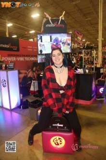 exxxotica_dc_2002_d3_279