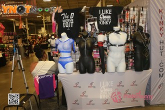 exxxotica_dc_2002_d3_328
