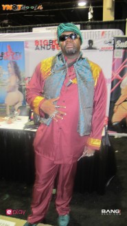 exxxotica_chicago_2023_d2_216