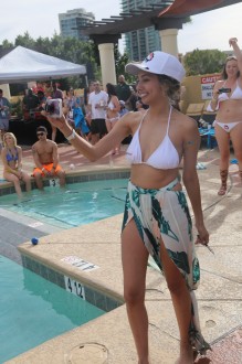 phoenix18_bikini_191
