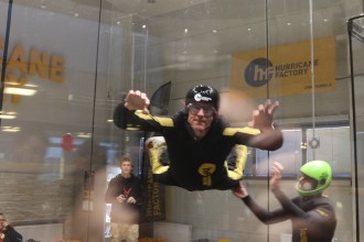 tes2017_skydiving170