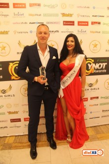 tes18_ynotawards_305