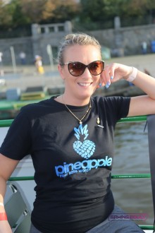 tesprague19_flirt_newmedia027