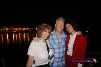 tesprague19_flirt_newmedia065 