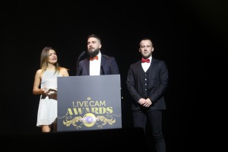 teslibson18_awards_230