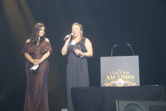 teslibson18_awards_417