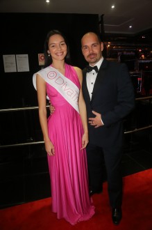 teslibson18_awards_490          