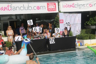 xbizmiami18_mankini_056