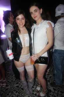 miami18_whiteparty092