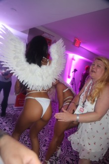 miami18_whiteparty106