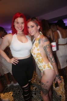 miami18_whiteparty150