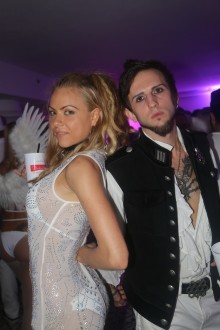 miami18_whiteparty190