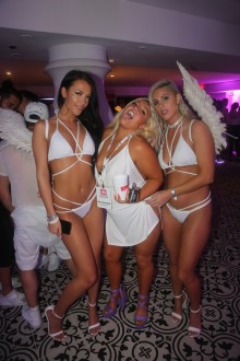 miami18_whiteparty245       