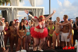 miami19_bikinicontest_228