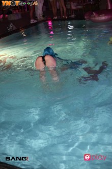xbiz_miami_2003_d1_169