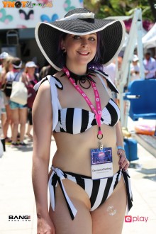 xbiz_miami_2003_d2_114