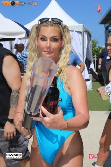 xbiz_miami_2003_d2_181