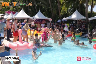 xbiz_miami_2003_d2_191