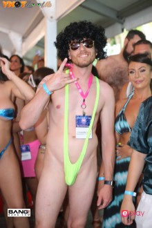 xbiz_miami_2003_d2_360