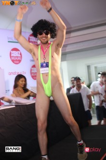 xbiz_miami_2003_d2_362