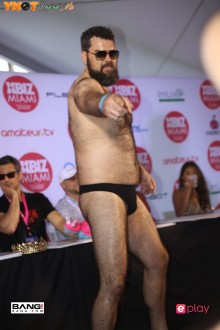 xbiz_miami_2003_d2_372