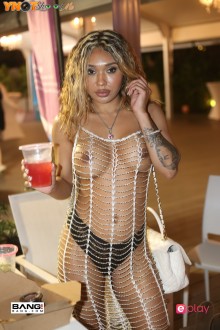 xbiz_miami_2003_d2_471